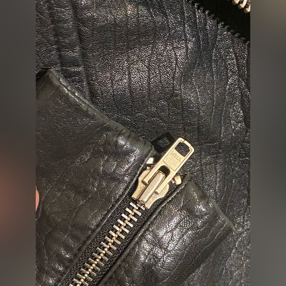 Mackage Pebbled Leather Moto Jacket - Size S - Picture 5 of 9